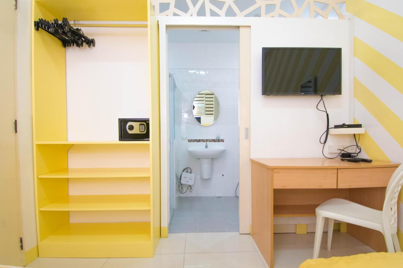 סבו Alicia Tower Residences (Adults Only) מראה חיצוני תמונה
