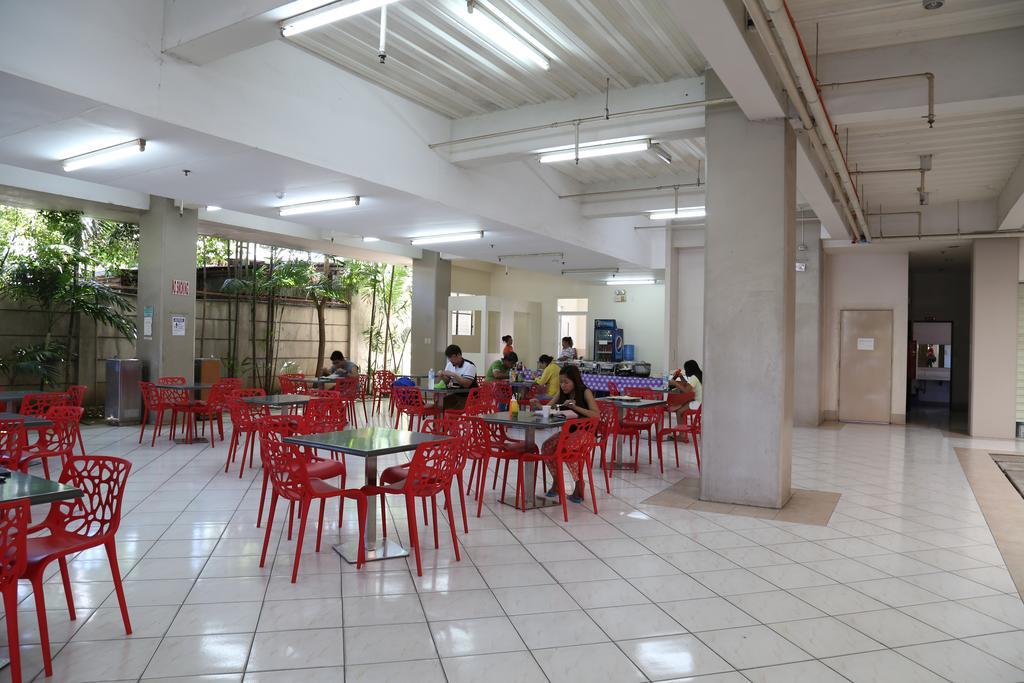 סבו Alicia Tower Residences (Adults Only) מראה חיצוני תמונה