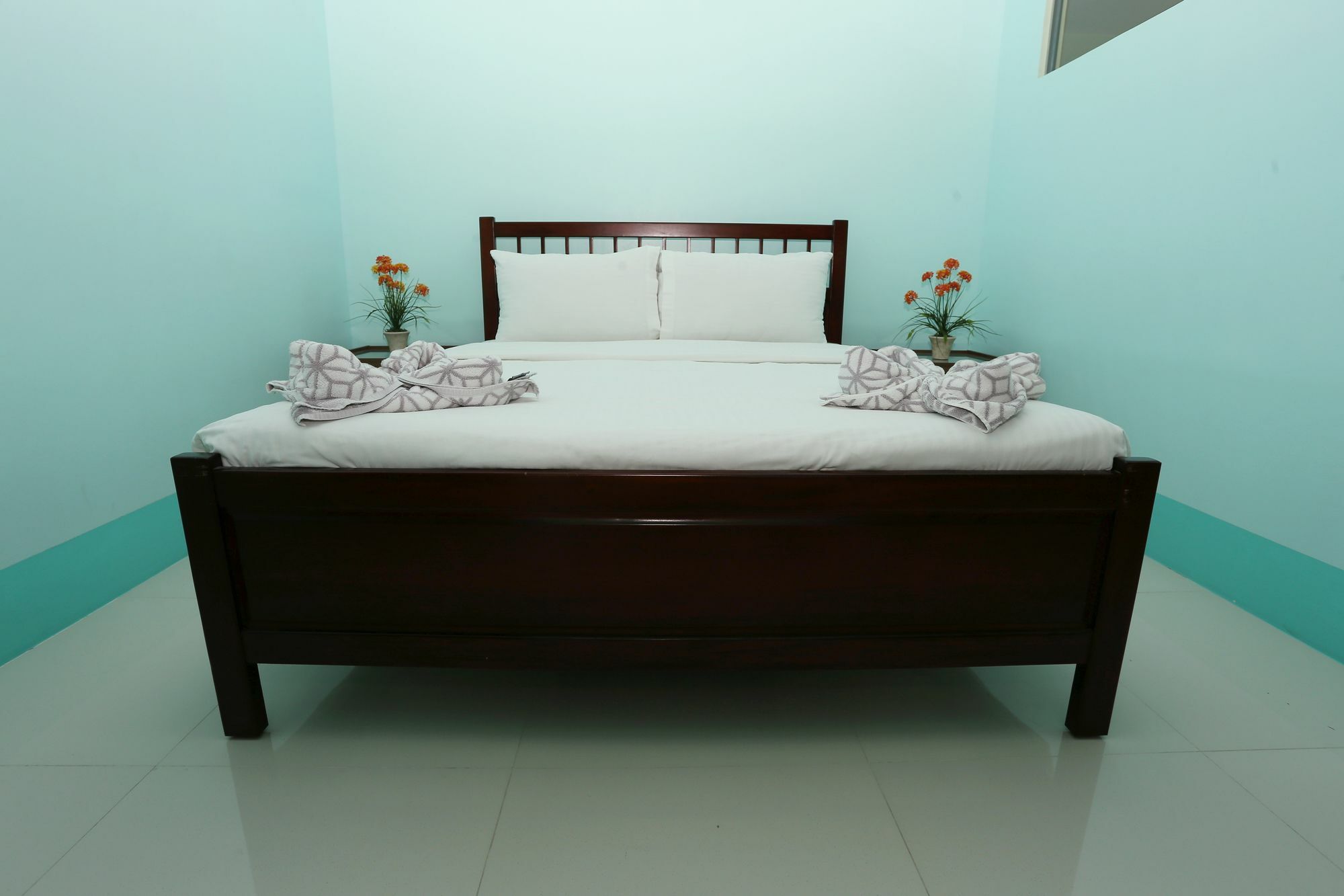 סבו Alicia Tower Residences (Adults Only) מראה חיצוני תמונה