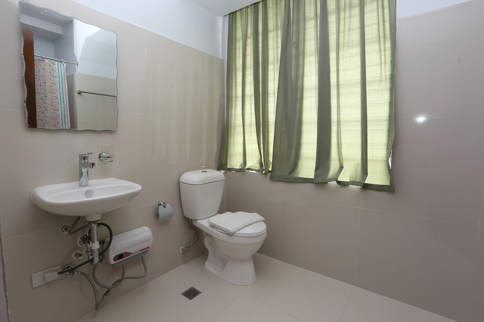 סבו Alicia Tower Residences (Adults Only) מראה חיצוני תמונה