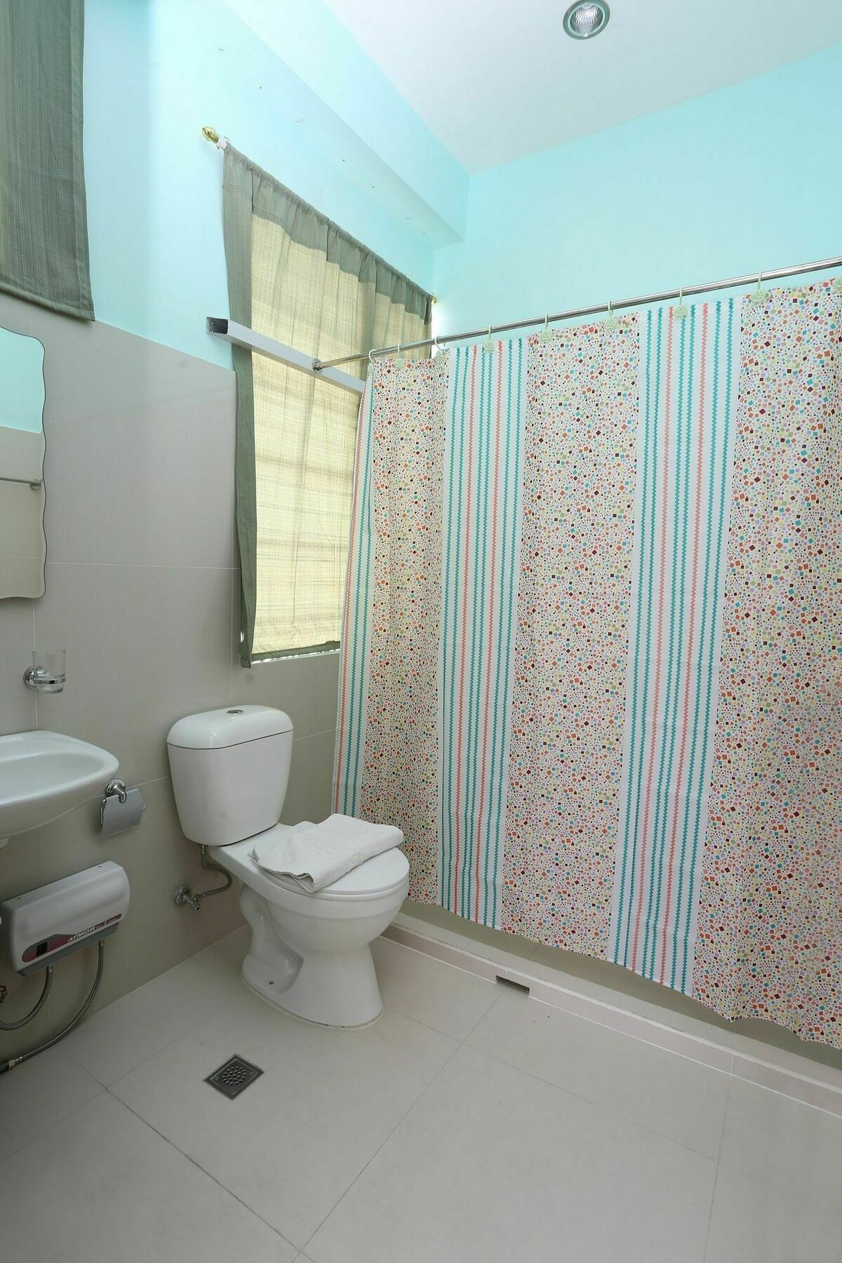 סבו Alicia Tower Residences (Adults Only) מראה חיצוני תמונה